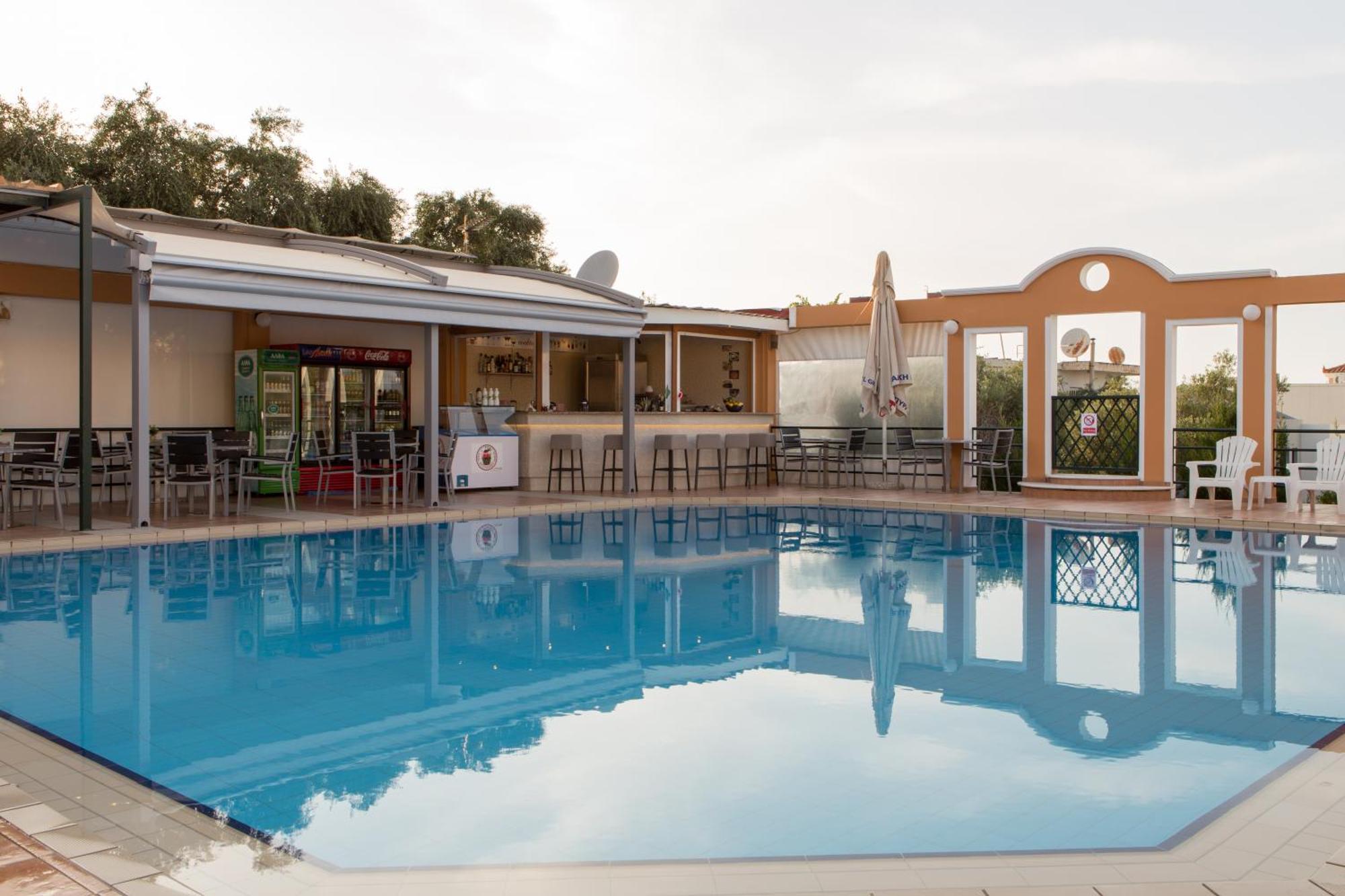 Nontas Hotel Apartments Daratsos Extérieur photo